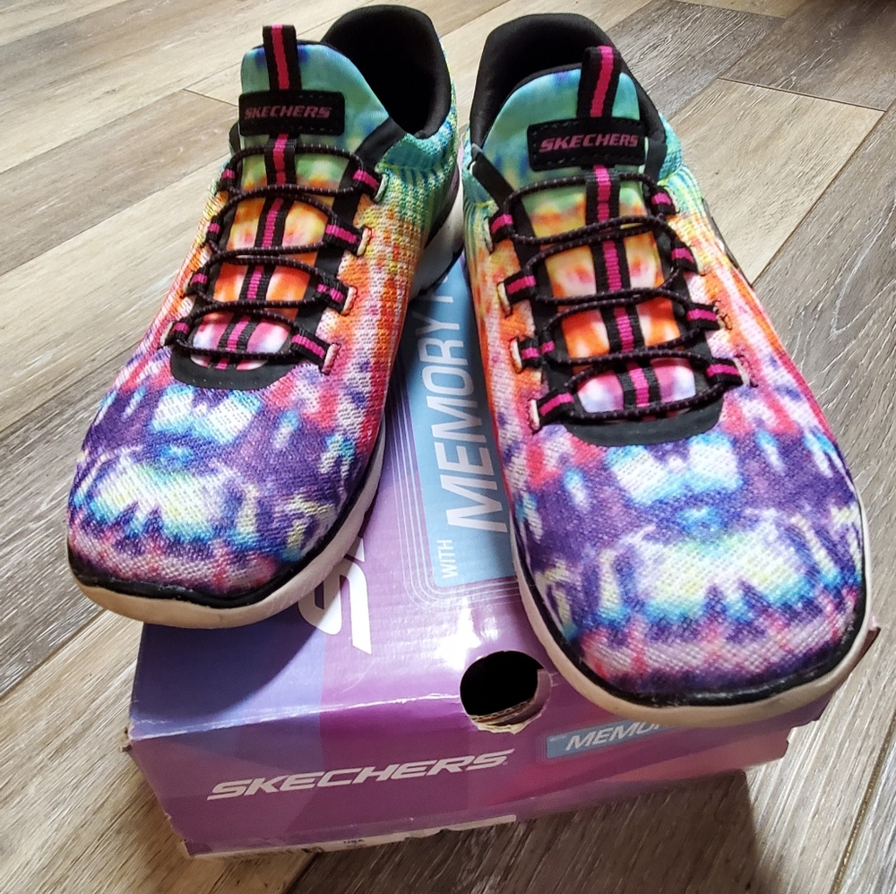 Skechers shoes sz 7